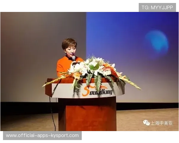 费耶诺德谋划梅西式微创造革命：引领进攻的创新新篇章