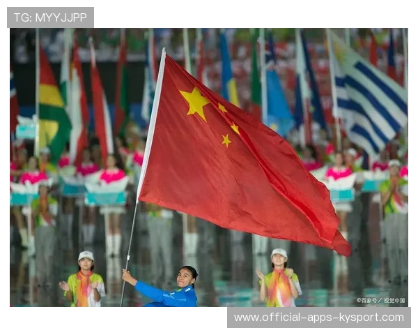 世界排名第4，奥地利旗手显霸气，奥地利旗子